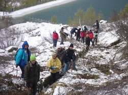  Une belle equipe pour degager la rigole du Sellaret
